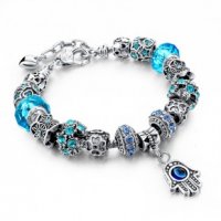 Дамска гривна със сини кристали и с ръката на Фатима (006), снимка 1 - Гривни - 40096293