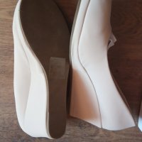 Дамски обувки на платформа , снимка 4 - Дамски елегантни обувки - 39136284