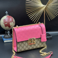 Дамска чанта Gucci Реплика ААА+, снимка 1 - Чанти - 36249913