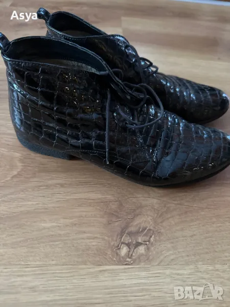 Лачени къси боти, снимка 1