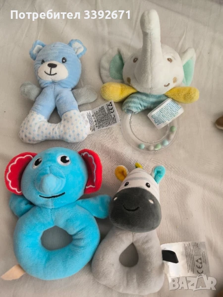 Играчки и черешови костилки , снимка 1