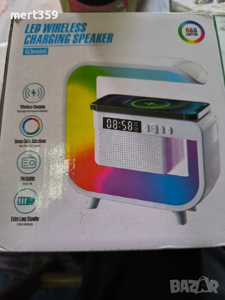 RGB LED лампа с безжично зареждане Bluetooth високоговорител, снимка 1