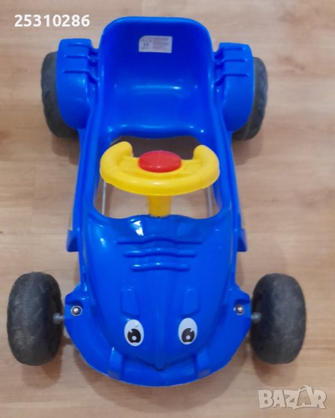 Детска кола с педали, снимка 1