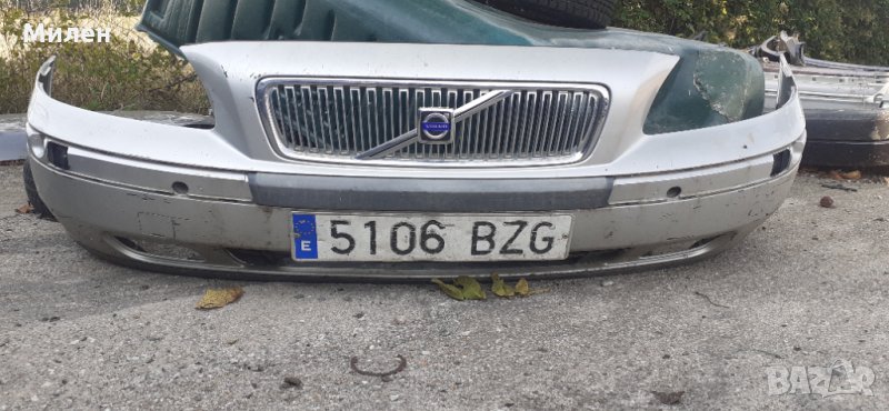 Предна Броня+Решетка  Volvo V70.. 2004 Година.  Волво В70., снимка 1