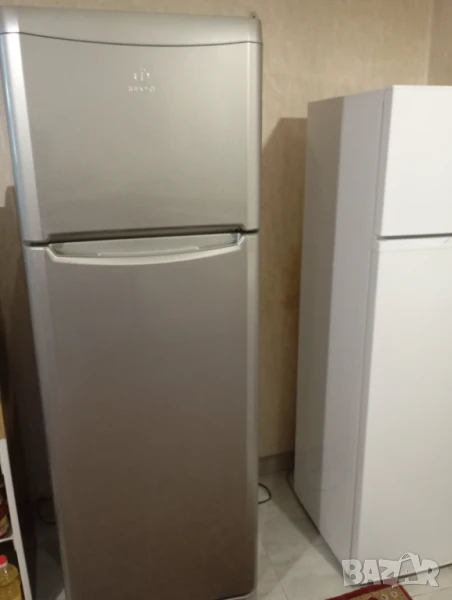 ПРОДАВАМ хладилник индезит не работещ, снимка 1