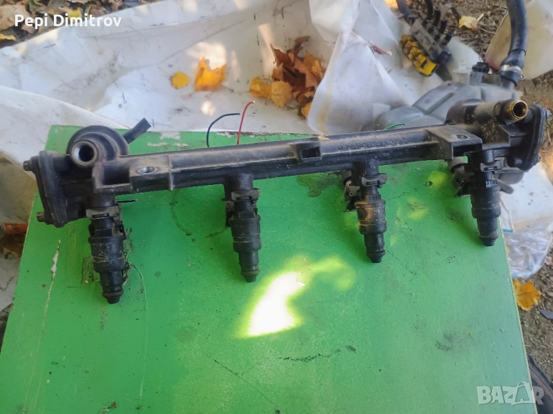 Горивна рейка, дюзи за Mercedes CLK, C-Class, 2.0i, 1997-2002г., R 111 078 10 45, R1110781045, A1110, снимка 1