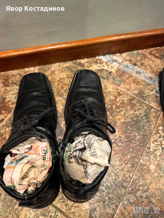 Подарявам два чифта зимни кожени обувки 40 номер , снимка 1