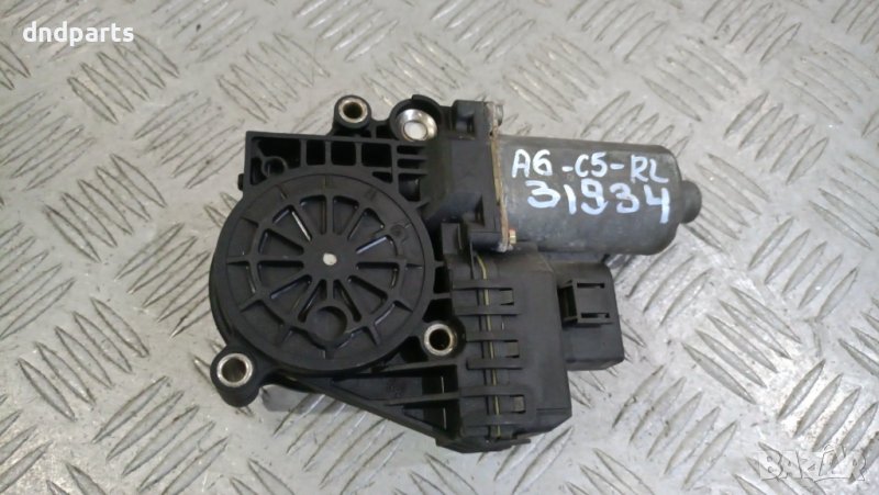 Моторче стъклоповдигач врата Audi A6 2002г.(задна лява)	, снимка 1