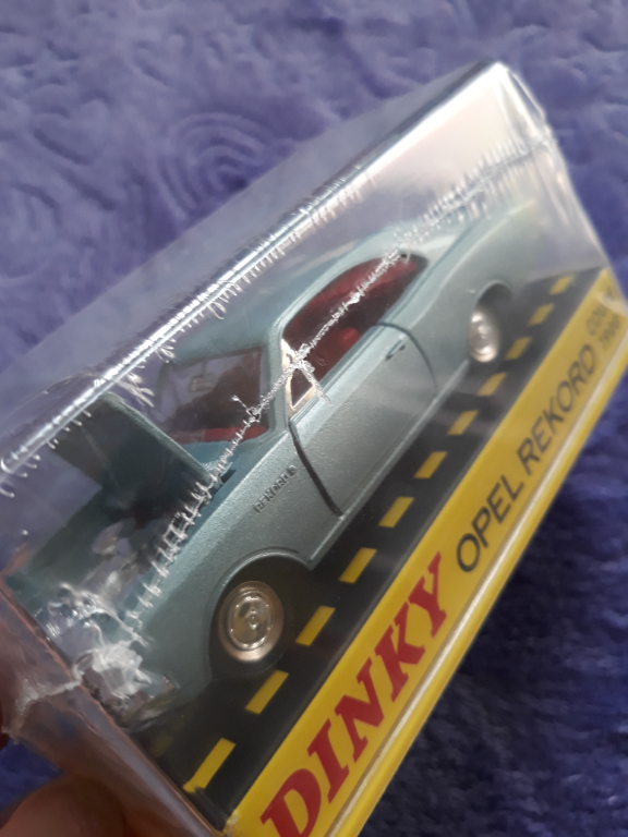 Opel Record Coupe 1900 . Dinky Toys 1.43 .!Top Diecast.! в