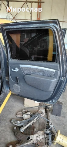 Задна дясна врата за Дачия Логан MCV, снимка 2 - Части - 51385284