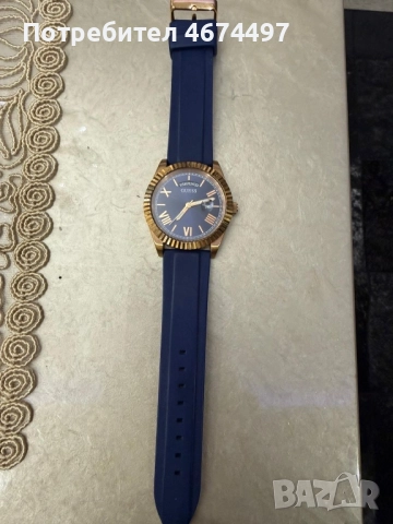 Guess часовник на топ състояние изгубих кутията и гаранционите карти чакам Ви приятели, снимка 2 - Мъжки - 52886812