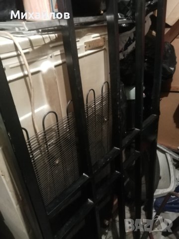 Врата-решетка 79 на 187 е вратата 