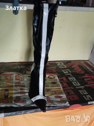 Закачалки и щендери за Дрехи Якета Палта Блузи Панталони Поли Рокли Тениски и фланелки Обувки Ботуши, снимка 17 - Оборудване за магазин - 50309620