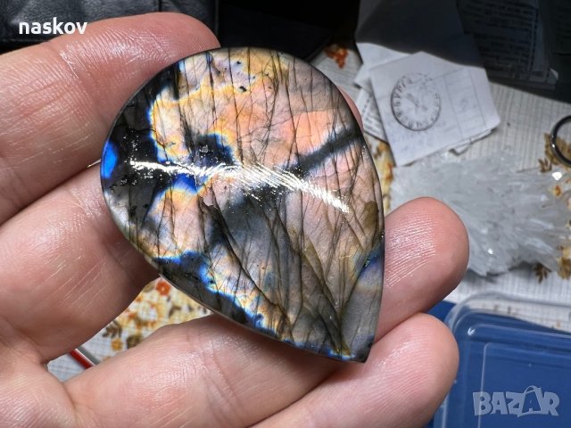 Уникален спектролит лабрадорит