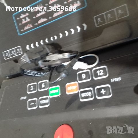 Бягаща пътека, 3 конски сили,НОВА, снимка 3 - Фитнес уреди - 39916842