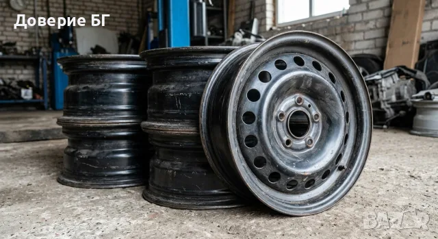 Продавам оригинални стоманени (железни) джанти 12 цола, свалени от Daewoo (Део).