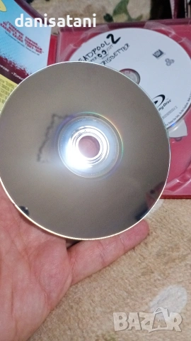 Колекционерски фенски комплект Дедпул Стилбук,Шапка,Карти и Метална табела, снимка 6 - Blu-Ray филми - 53500471