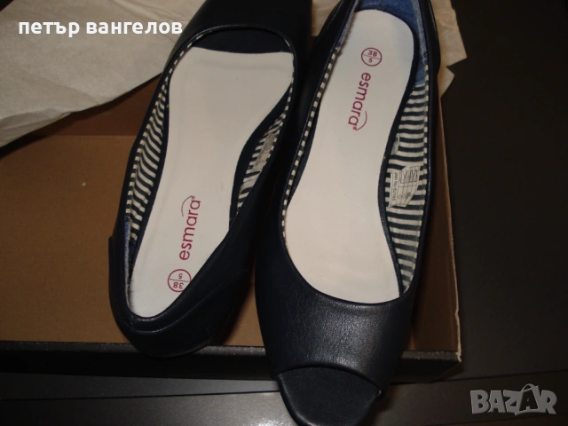 Продавам летни дамски сандали Есмара.