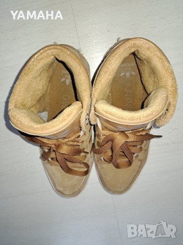 Adidas  Дамски  Обувки 38, снимка 5 - Дамски боти - 39560301