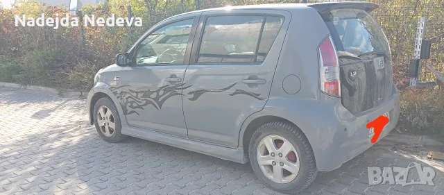 Дайхацу Сирион бензин, снимка 4 - Автомобили и джипове - 56340926