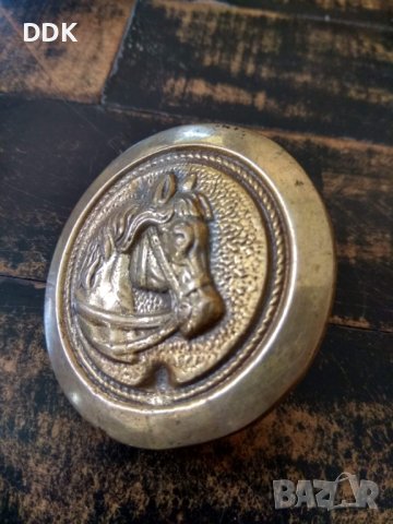 Старинна месингова катарама с конска глава, снимка 2 - Антикварни и старинни предмети - 41715511