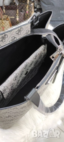 чанти guess, снимка 3 - Чанти - 51444752