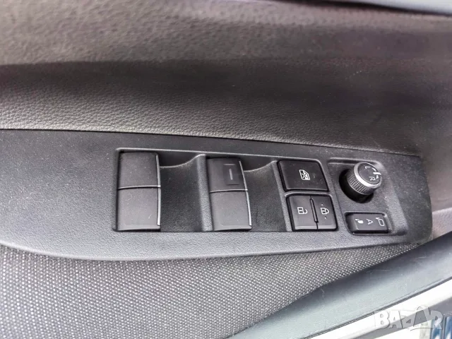 Toyota corolla executive plus 2026, снимка 12 - Автомобили и джипове - 56238644