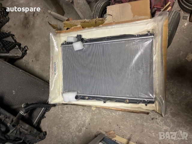 Нов воден радиатор за Honda Cr-v III. 2.0 бензин. 150кс. Хонда цр-в 3. (2006-2012). Чисто Нов.  Марк