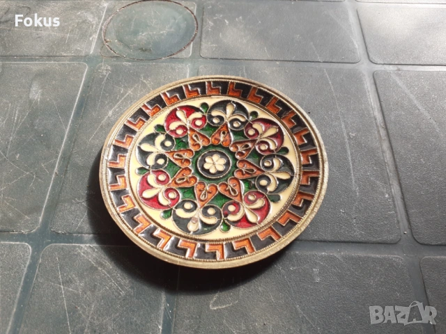 Чиния - малка бронзова чинийка с клетъчен емайл, снимка 2 - Антикварни и старинни предмети - 53281459