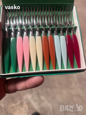Германски Вилички-перфектни 12 броя, снимка 2 - Прибори за хранене, готвене и сервиране - 53292211