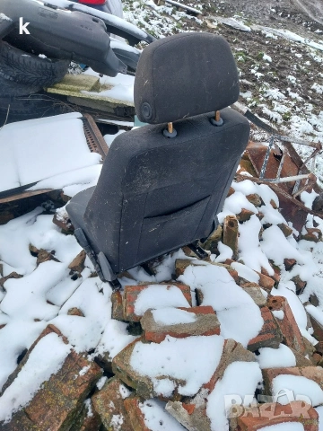 Здравейте продавам пасажерска седалка и задна от Астра h хечбек, снимка 3 - Аксесоари и консумативи - 53589311