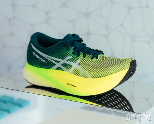 ASICS Metaspeed Sky FF Turbo-43,5, снимка 2 - Маратонки - 56370662