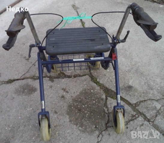 ПРОХОДИЛКА сгъваема с две спирачки, снимка 8 - Ролатори - 53671434