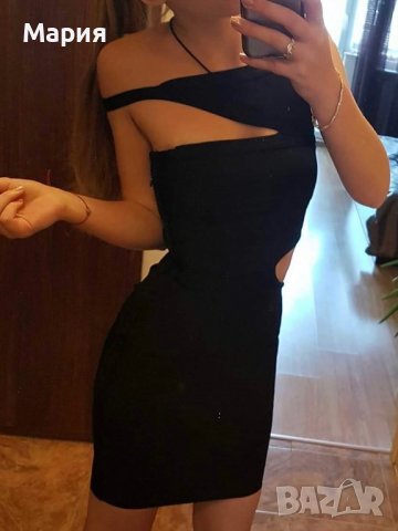 Бандажна черна рокля с интересно рамо, снимка 5 - Рокли - 38740871