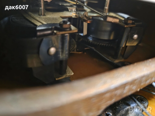 Немски стенен часовник , снимка 3 - Антикварни и старинни предмети - 52320456