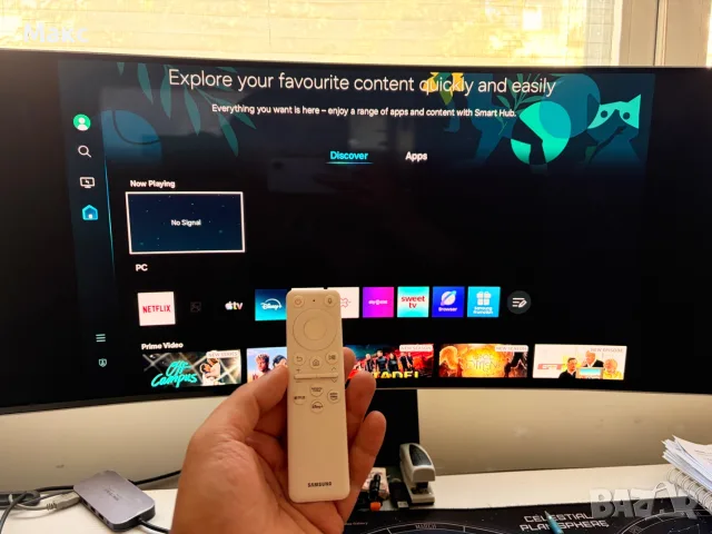 Samsung Odyssey OLED G8 34" — идеално състояние, снимка 2 - Монитори - 56159367