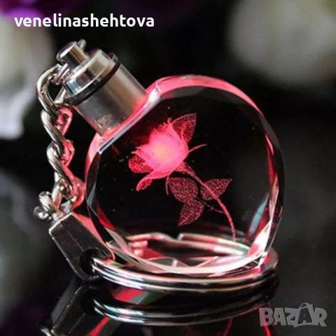 Светещ ключодържател сърце роза син/червен  цвят , снимка 2 - Други - 38930698