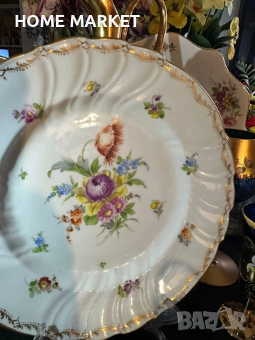 Sächsische Porzellanmanufaktur Dresden GmbH е основана през 1872 г. в Дрезден, Германия. , снимка 8 - Антикварни и старинни предмети - 52627754