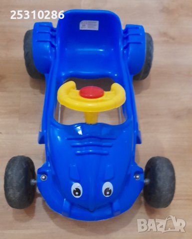 Детска кола с педали, снимка 1