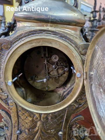 Красив голям антикварен френски бронзов каминен часовник , снимка 10 - Антикварни и старинни предмети - 39965563