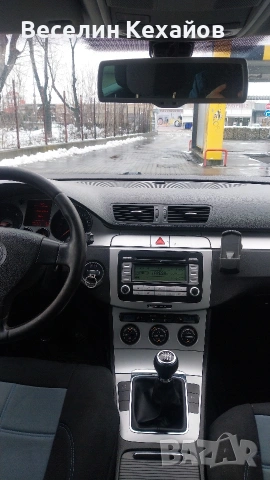Пасат Б6 2000 кб 170коня комби с 4 летни гуми добро,