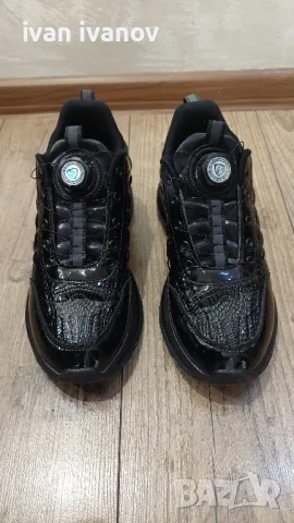 Продавам мъжки маратонки 41 номер почти като нови, снимка 3 - Маратонки - 49719093
