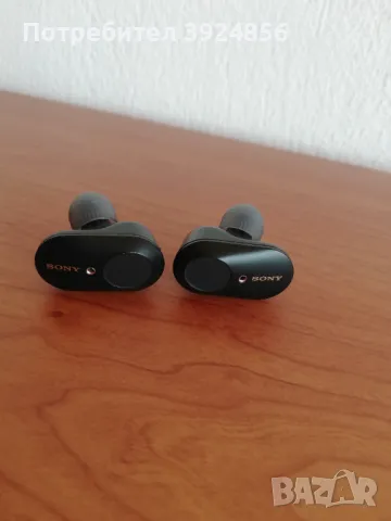 Sony WF-1000XM3 лява и дясна слушалка