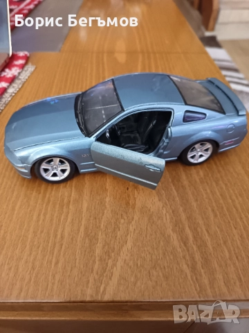 Метална кола Maisto - Ford Mustang GT 2006 1:24