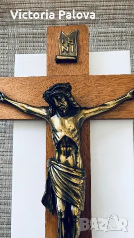 Дървен кръст с бронзова фигура Разпятие Христово , снимка 5 - Други ценни предмети - 49792853