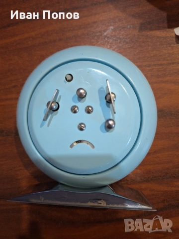 Анимиран, будилник механичен-Китай, работи точно, снимка 2 - Други ценни предмети - 53142763