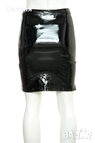 Нова лачена латексова пола "PrettyLittleThing" пола от лак, размер S, снимка 4 - Поли - 52409635