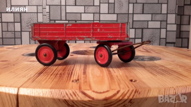 Метлно Английско ремарке има забележки 