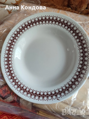Български порцеланови чинии , снимка 5 - Чинии - 52692060