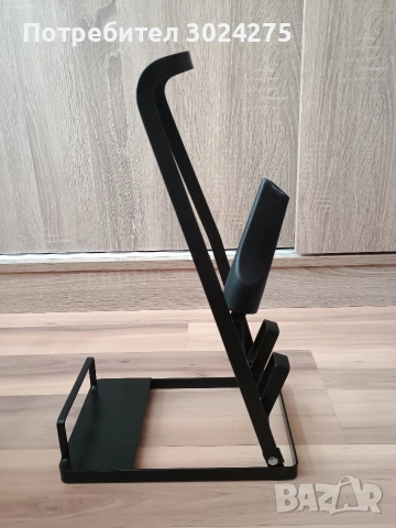 Свободностояща стойка за вертикална прахосмукачка 